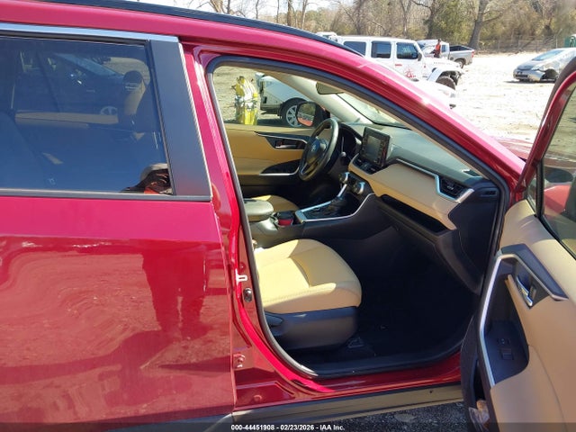 Toyota RAV4 Xle Premium