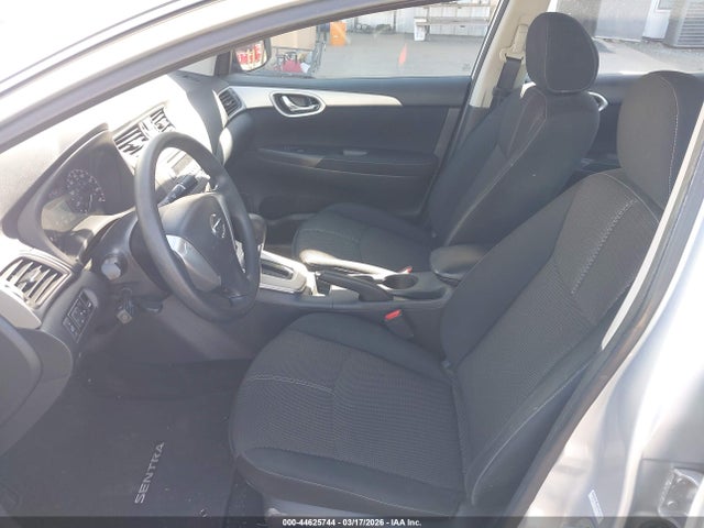 Nissan Sentra Fe+ S