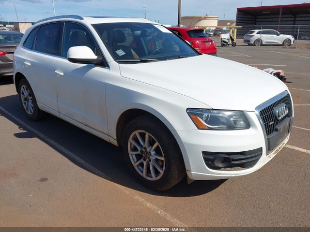 Salvage Audi Q5 Image