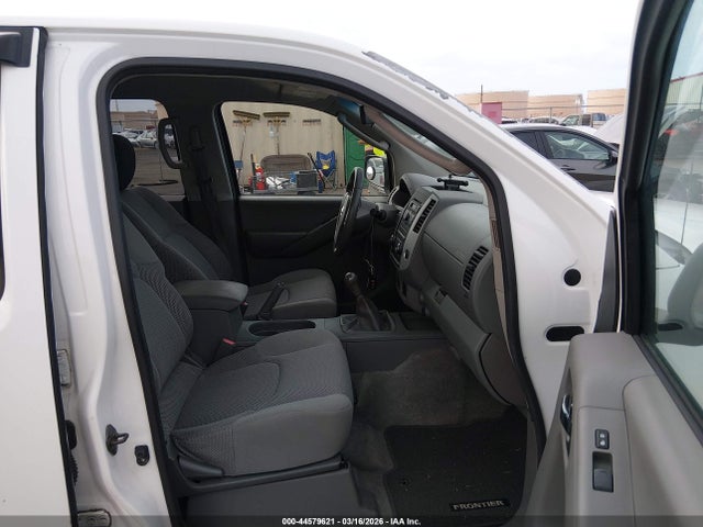 Nissan Frontier Se