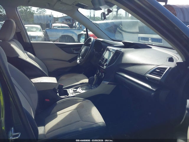Subaru Forester Premium