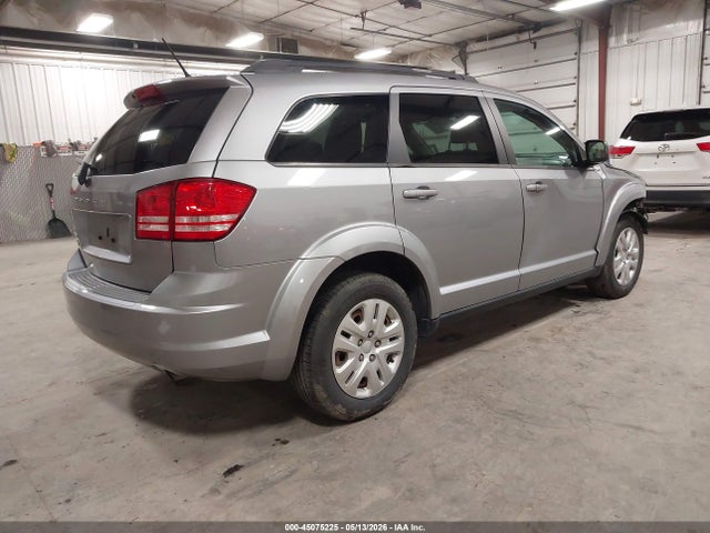 Dodge Journey Se