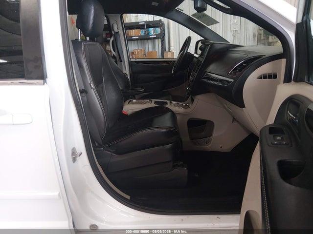 Dodge Grand Caravan Sxt
