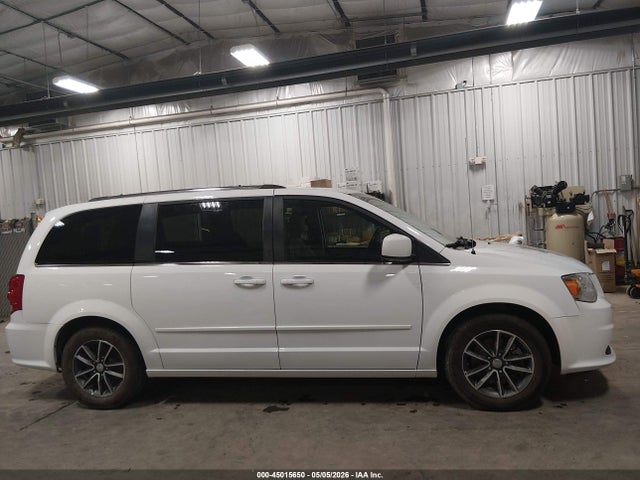 Dodge Grand Caravan Sxt
