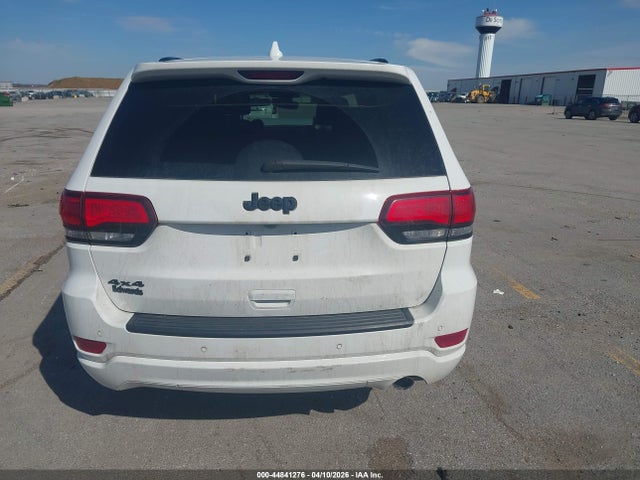 Jeep Grand Cherokee Altitude 4x4