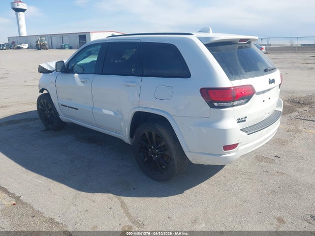 Jeep Grand Cherokee Altitude 4x4