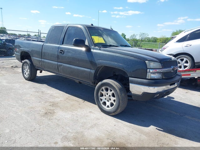 Salvage Chevrolet Silverado 1500 Image