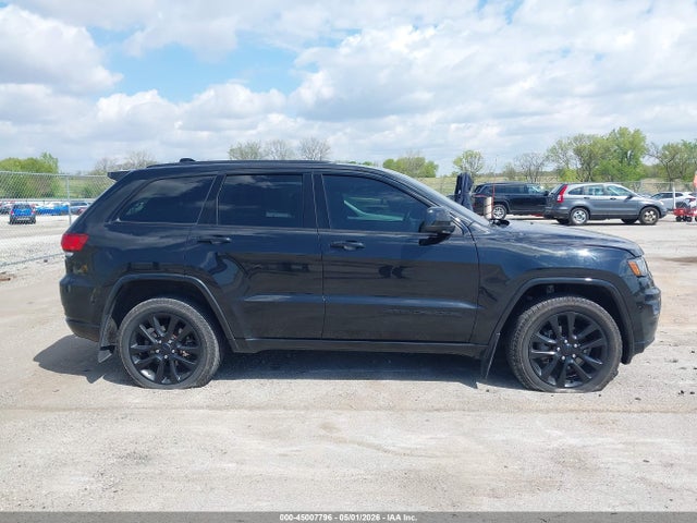 Jeep Grand Cherokee Altitude 4x4