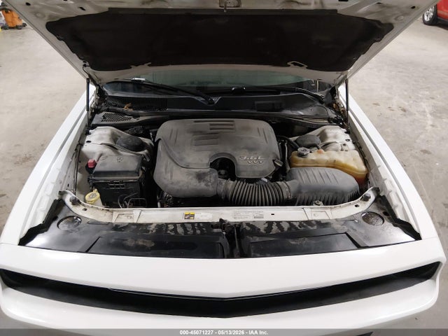 Dodge Challenger Sxt