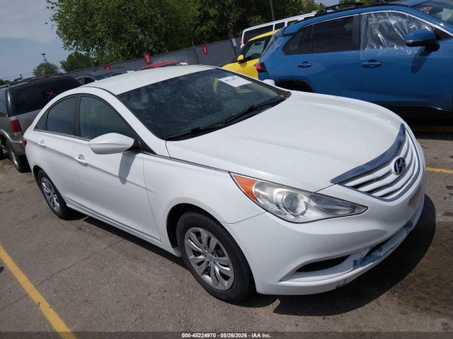 Salvage Hyundai SONATA Image