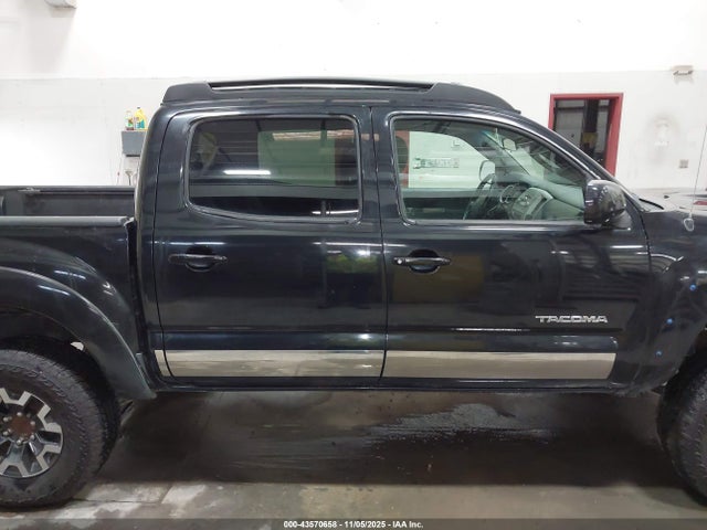Toyota Tacoma Base V6