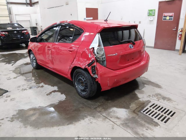 Toyota Prius c Two