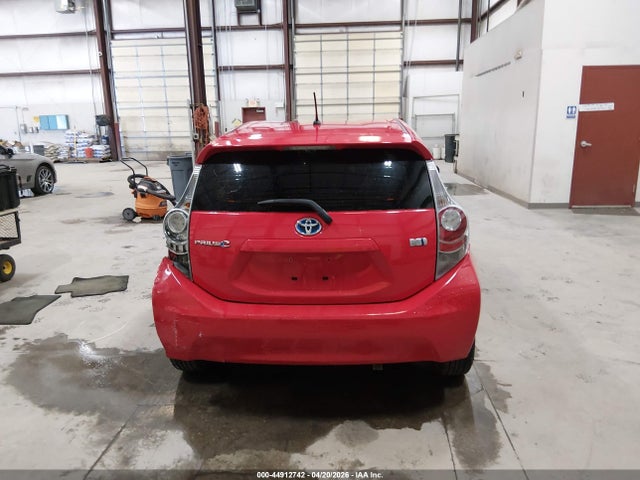 Toyota Prius c Two
