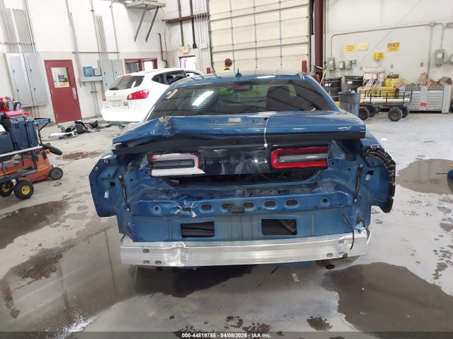 Dodge Challenger Sxt Awd
