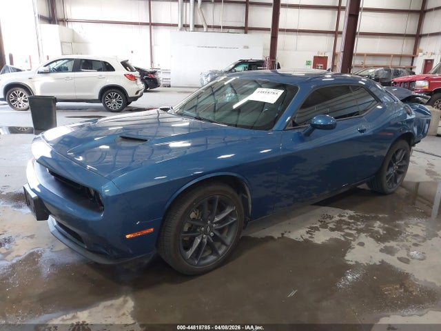 Dodge Challenger Sxt Awd