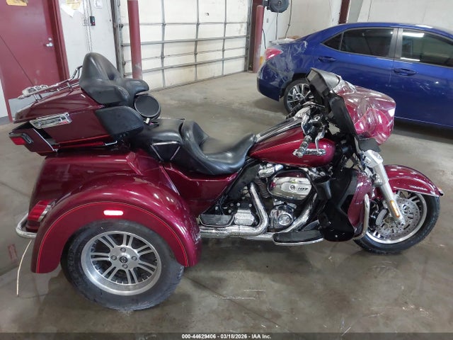 Harley-Davidson Flhtcutg Tri Glide Ultra