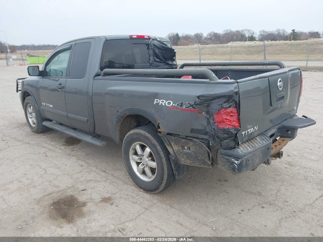 Nissan Titan Pro-4x