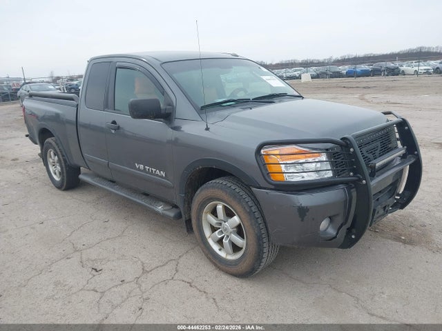 Salvage Nissan Titan Image