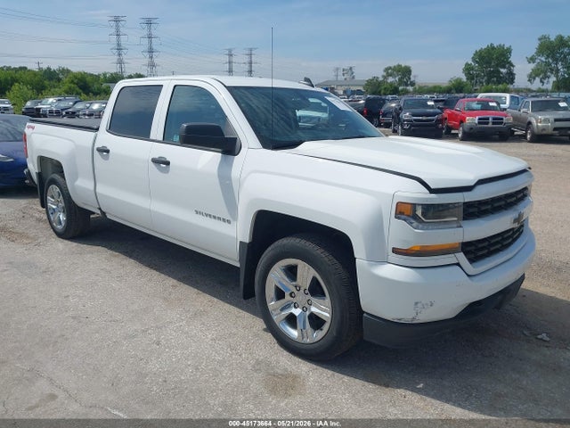 Salvage Chevrolet Silverado 1500 Image