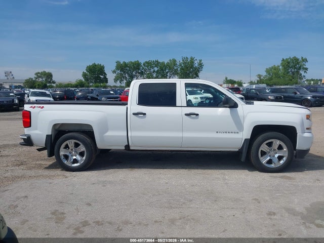 Chevrolet Silverado 1500 Custom