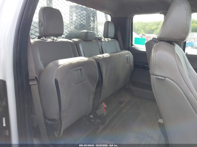 Ford F-350 Xl