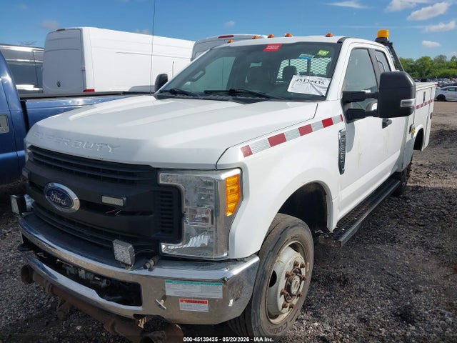 Ford F-350 Xl