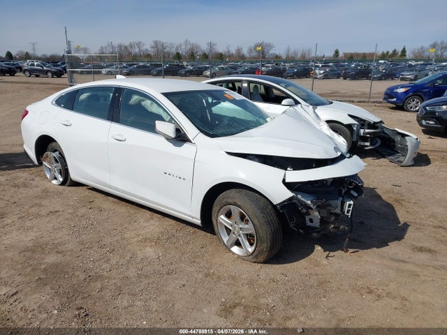 Salvage Chevrolet Malibu Image