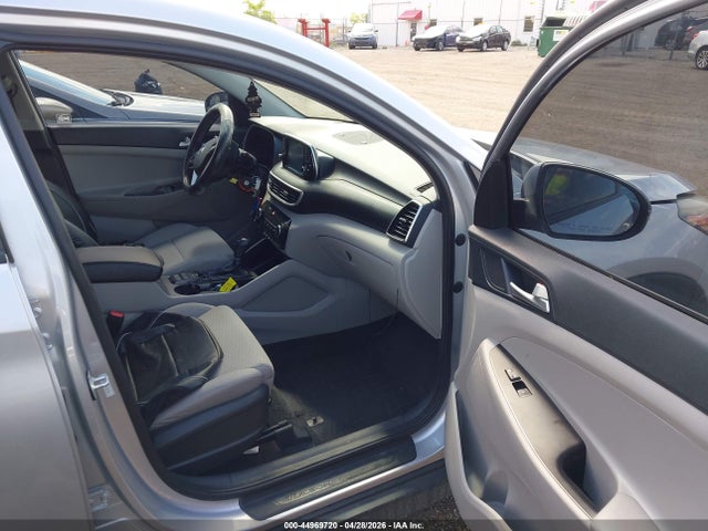 Hyundai TUCSON Se