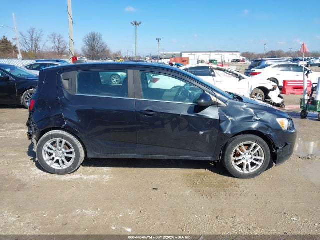 Chevrolet Sonic Lt Auto