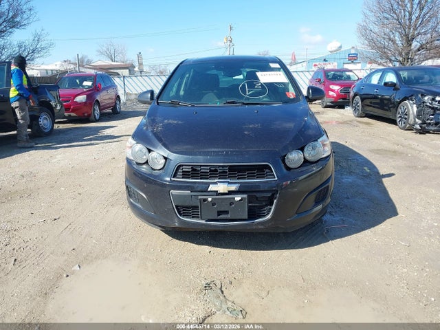 Chevrolet Sonic Lt Auto