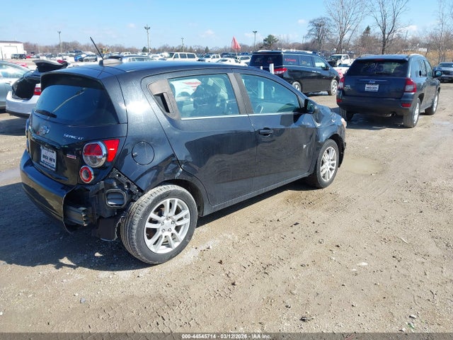Chevrolet Sonic Lt Auto