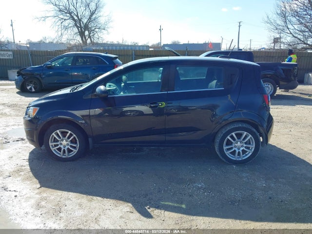 Chevrolet Sonic Lt Auto