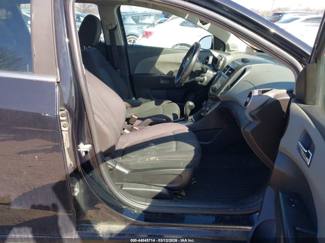 Chevrolet Sonic Lt Auto