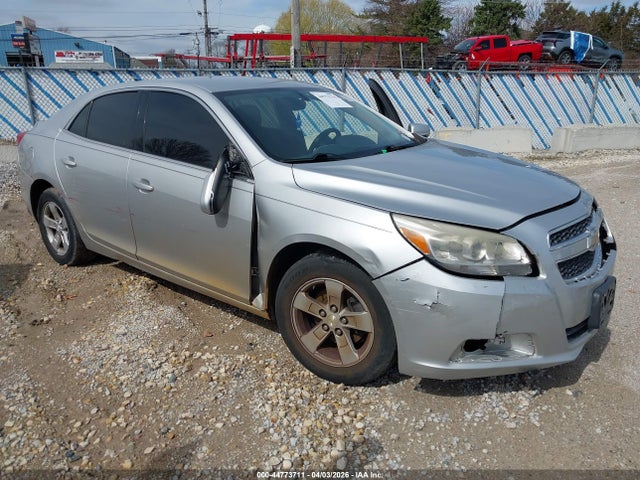 Salvage Chevrolet Malibu Image