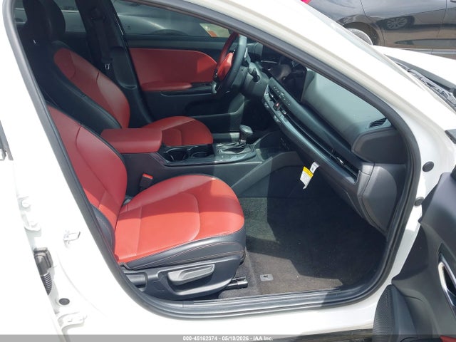 Kia K4 Gt-line