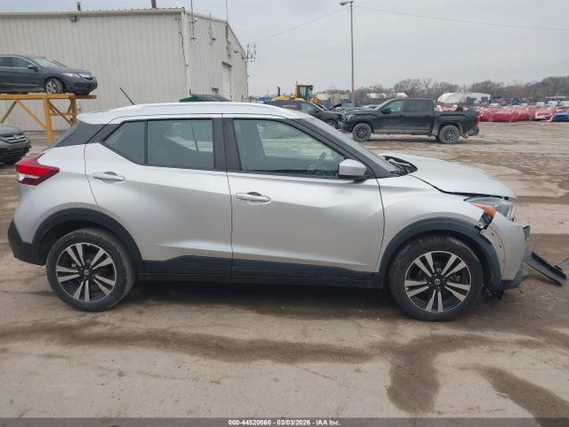 Nissan Kicks Sv