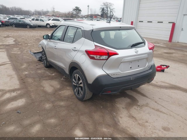 Nissan Kicks Sv