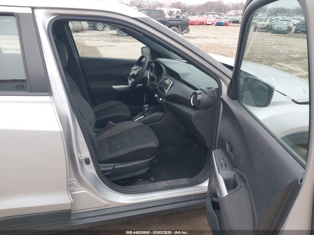 Nissan Kicks Sv