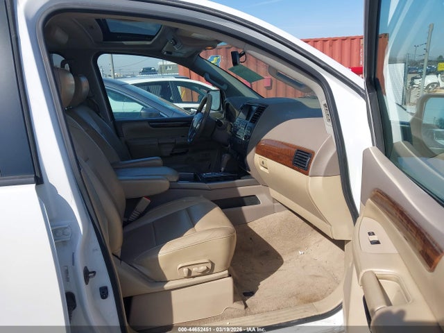 Nissan Armada Platinum