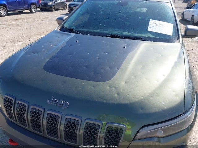 Jeep Cherokee Trailhawk 4x4
