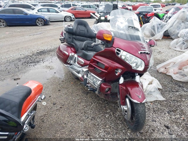 Salvage Honda Gl1800 Image