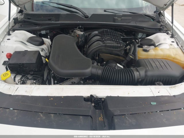 Dodge Challenger Sxt