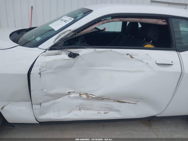 Dodge Challenger Sxt
