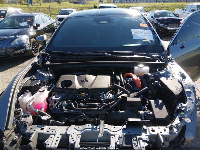 Toyota Crown Limited