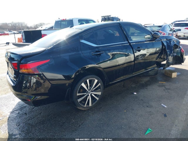 Nissan Altima Sr Intelligent Awd
