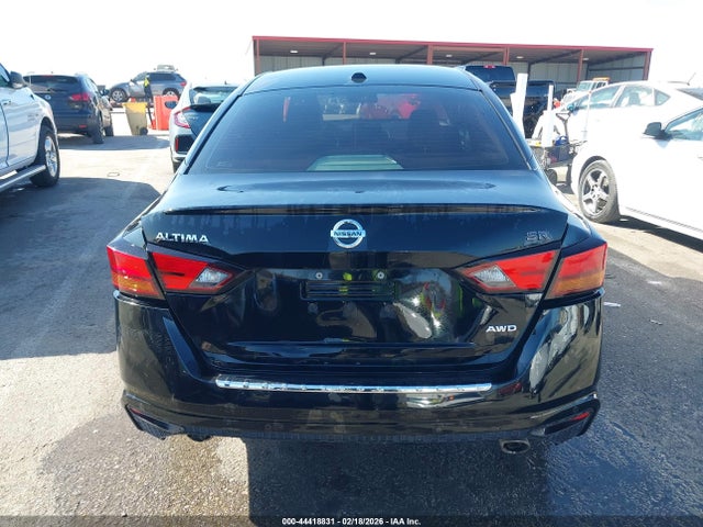 Nissan Altima Sr Intelligent Awd