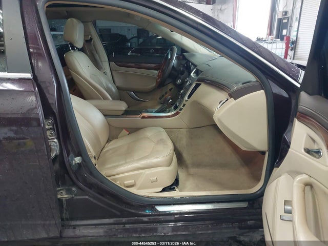 Cadillac CTS Standard