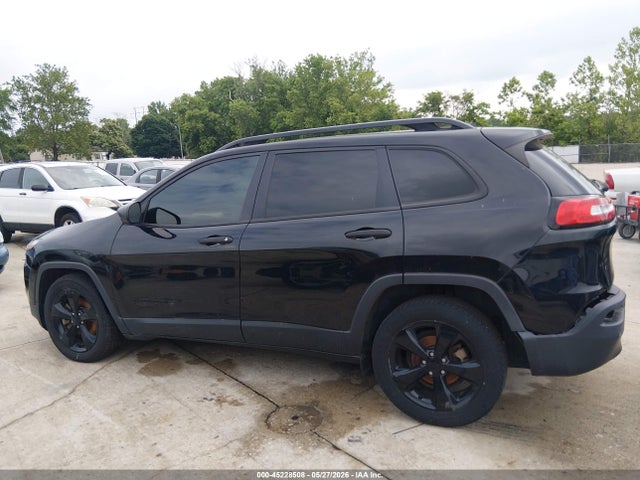 Jeep Cherokee Altitude Fwd