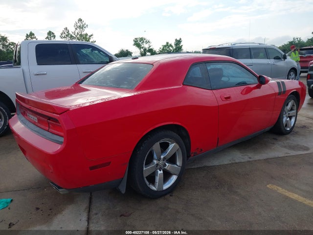 Dodge Challenger Se