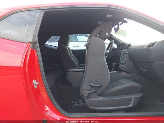 Dodge Challenger Se